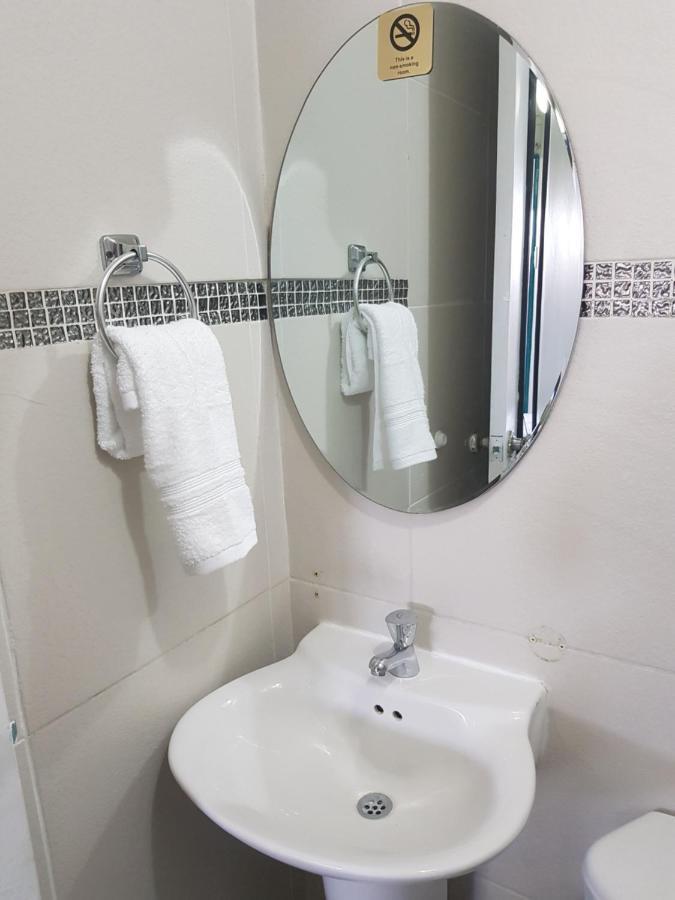 The Jazmine'S Apartment A Ораниестад Екстериор снимка