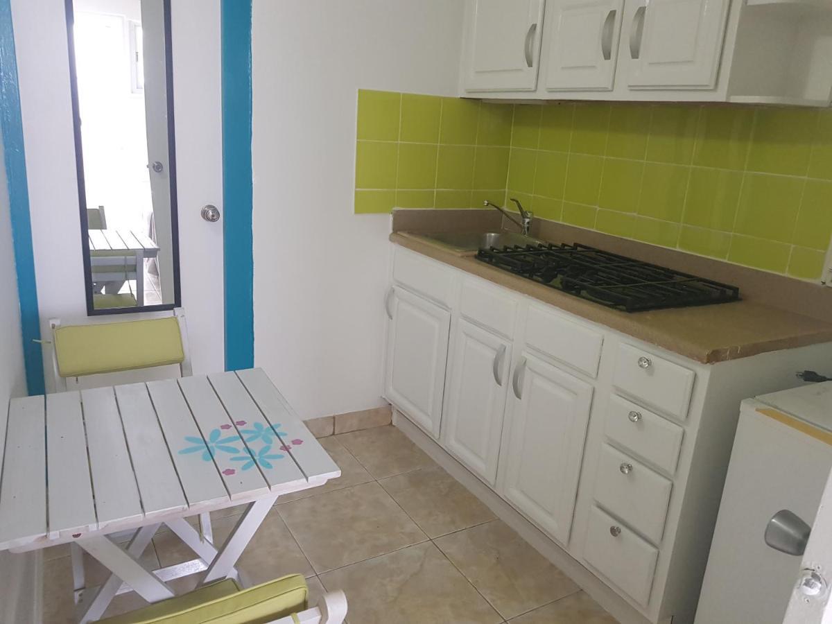 The Jazmine'S Apartment A Ораниестад Екстериор снимка
